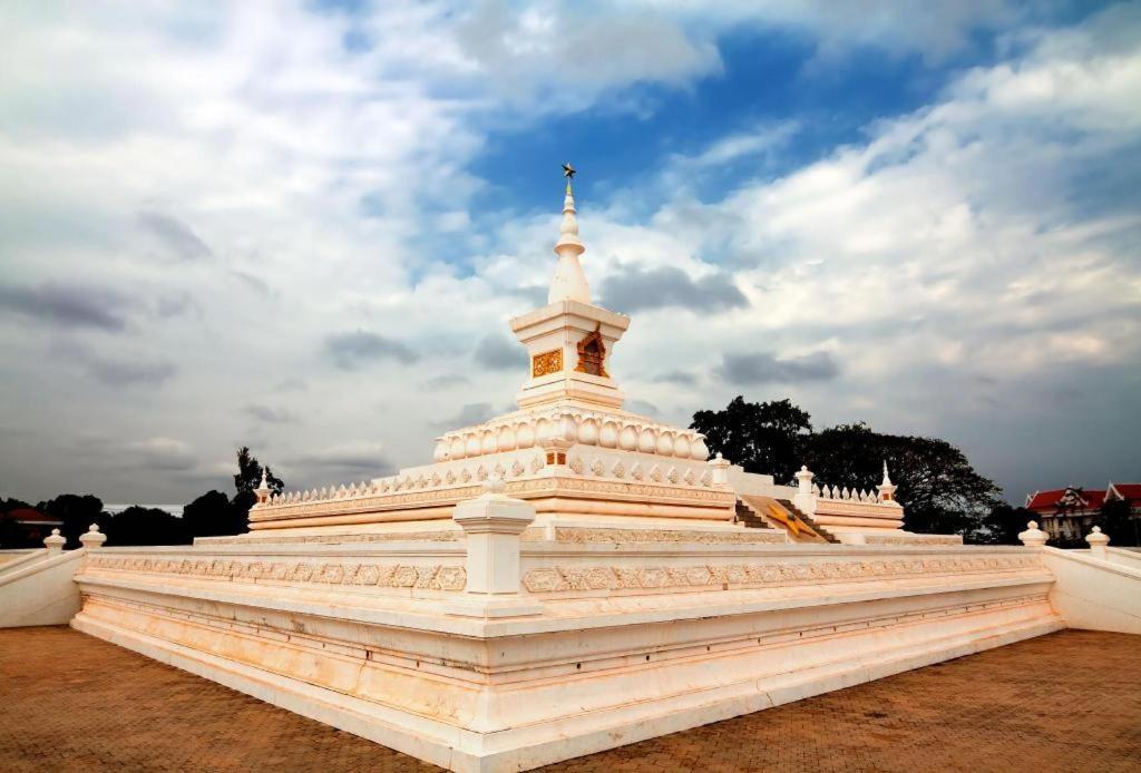 Hotel Continental Plaza Vientiane Ban Nongdouang Esterno foto